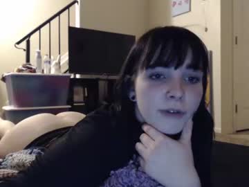 webcam girl lilpixie666 today image #3422974