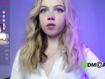 webcam girl small_blondee today image #3610440
