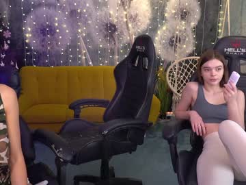 webcam couple kira0541 today image #3369490