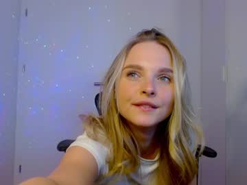 webcam girl sweetiekittyy today image #183063