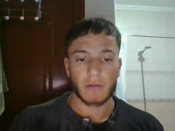 webcam man the_jordan_23 today image #3991384