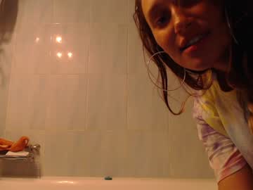 webcam girl highlemonsss today image #1495326