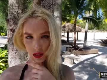webcam girl smiling_princess today image #3406401