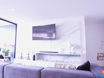 webcam girl emma_lu1 today image #1381541