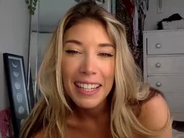 webcam girl stellababy777 today image #3953639