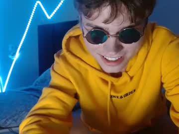 webcam man govle today image #1888535