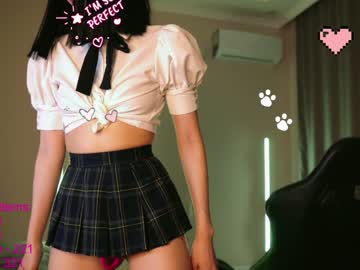 webcam girl lindamei today image #1554078