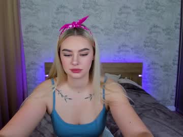 webcam girl 8a8y_nura today image #374058