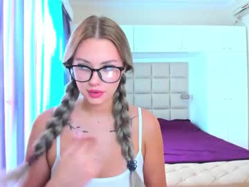 webcam girl 8a8y_nura today image #2686532