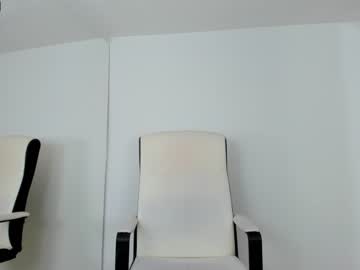 webcam girl ingridblondy94 today image #3393713
