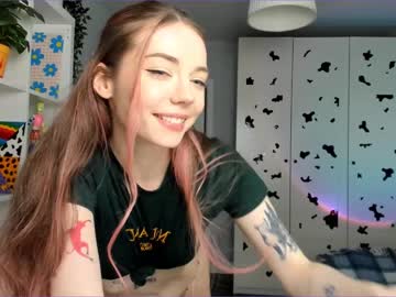 webcam girl thisisamelia today image #3497146