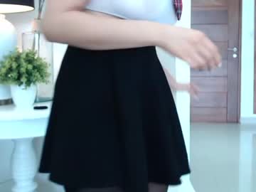 webcam girl tiffany925 today image #1395505