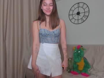 webcam girl eleonora_linn today image #3067383