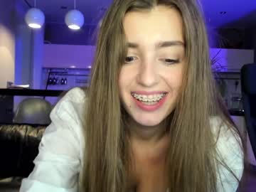 webcam girl coy_amina_ today image #2837018