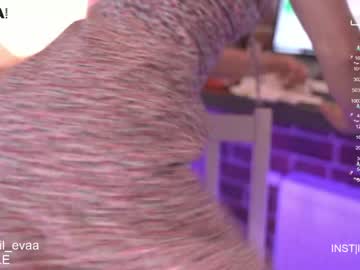 webcam girl lil_eva today image #2135171