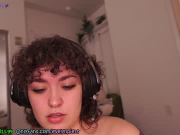 webcam girl evelynpiers today image #3521245