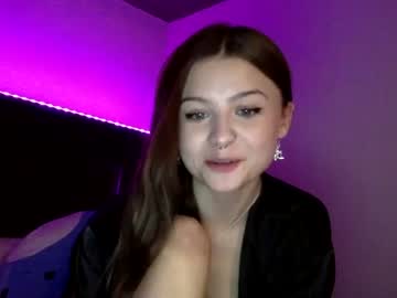 webcam girl llilcandy today image #3272906