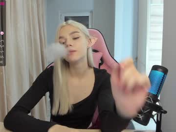 webcam girl allotropp today image #3391066