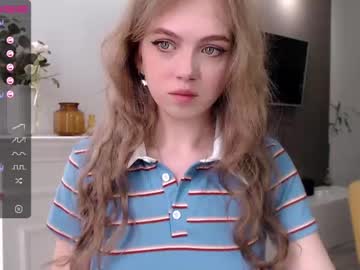 webcam girl small_blondee today image #1844628