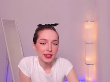 webcam girl silent_chill today image #1845674