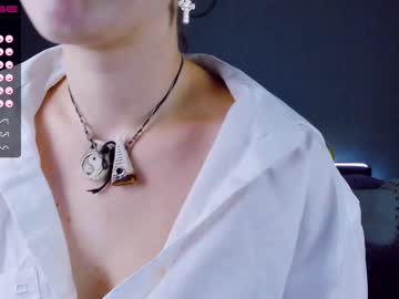 webcam girl eva__foxy today image #2221340