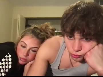 webcam couple prettiboiflacko today image #853046