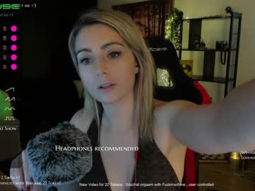 webcam girl kimilee22 today image #2136777