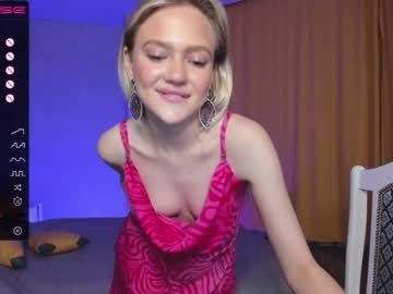 webcam girl sarahphyllis today image #3894096
