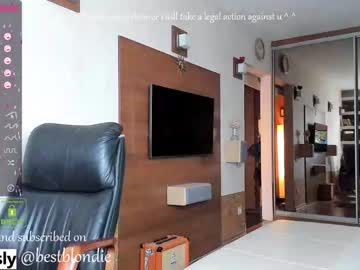 webcam girl bestblondiiecb today image #2348441