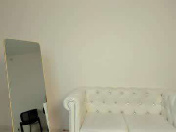 webcam girl oliviabr0wn today image #3136069