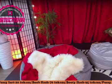 webcam girl monkeylina today image #2500009