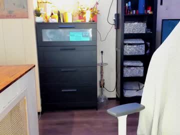 webcam girl ketlinrous today image #1934226