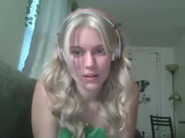 webcam girl bunluv today image #4016262