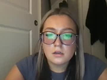 webcam girl cherryflavoredfeline today image #4024484