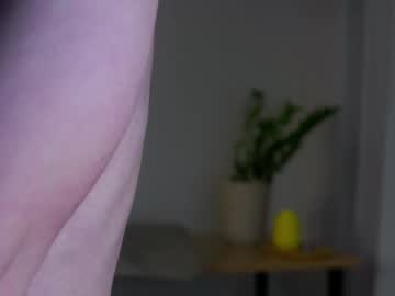 webcam girl elvafoa today image #4068166