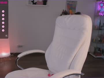 webcam girl slimmaya today image #2511757