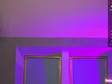 webcam girl hoolybunny today image #3141109
