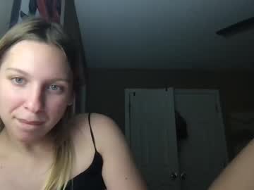 webcam girl cassiecash today image #3838593