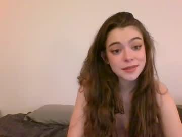 webcam girl rosegold18 today image #3215532