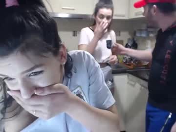 webcam couple maya_and_guests today image #1270217