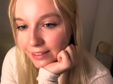 webcam girl nordmermaid today image #2006637