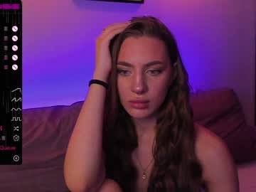 webcam girl maryhillt today image #3827136
