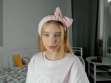 webcam girl solsticea today image #4082437
