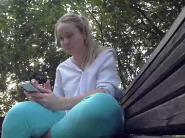 webcam girl bondgirl013 today image #2529918