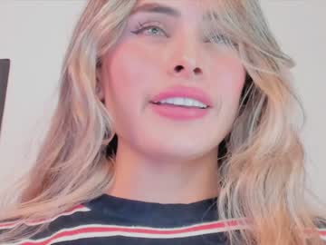 webcam girl antonia_savatto_ today image #92441