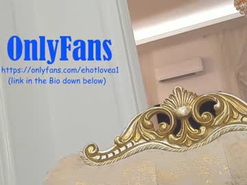 webcam girl ehotlovea today image #3219086