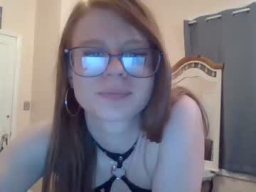 webcam girl queeneve1379 today image #876053