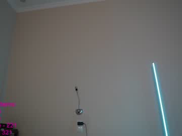 webcam girl lindamei today image #728330