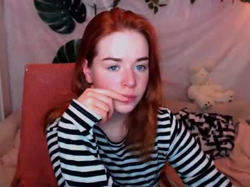 webcam girl skyesky today image #490000