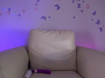 webcam girl princessasiana today image #1873935